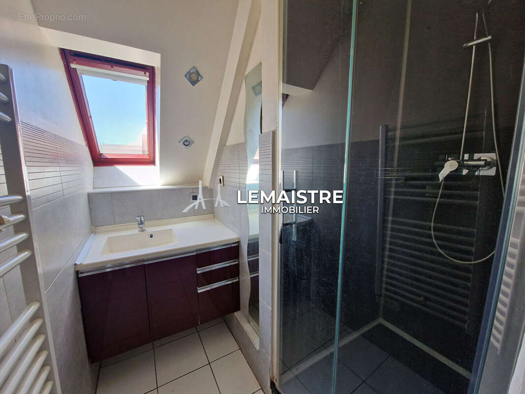 Maison à SAINT-ROMAIN-DE-COLBOSC