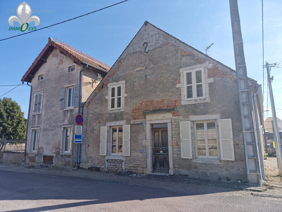 Maison à PAGNY-LA-VILLE