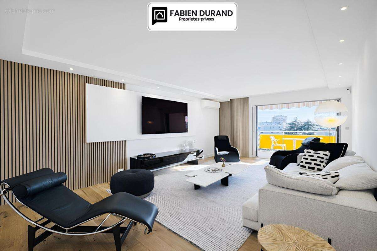 Appartement à FREJUS