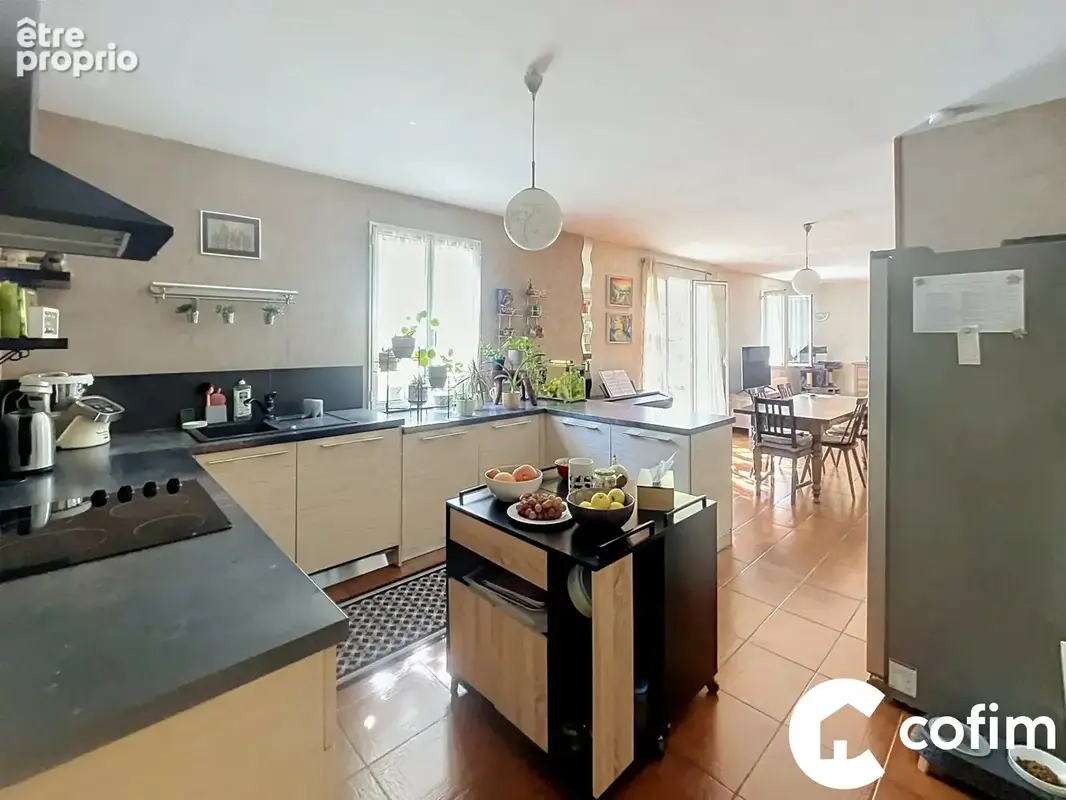 Maison 4 pièces 107 m² à vendre à Vic-En-Bigorre (65500) - photo 2