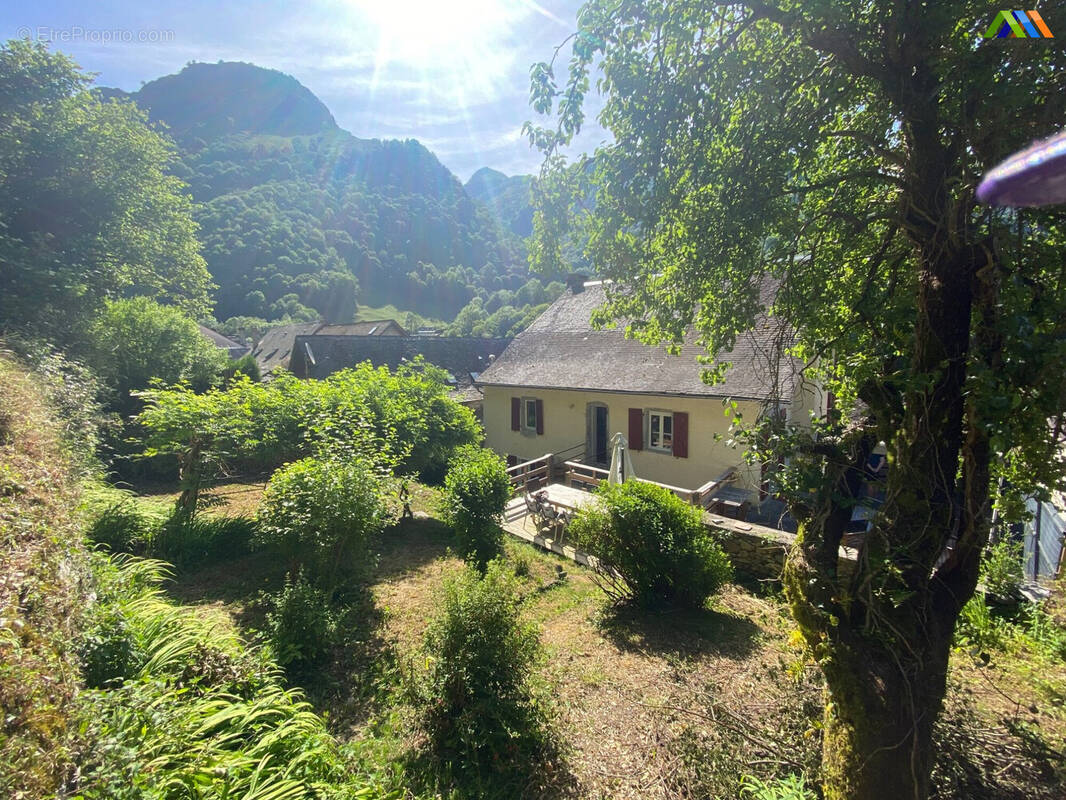 Maison à BEDOUS