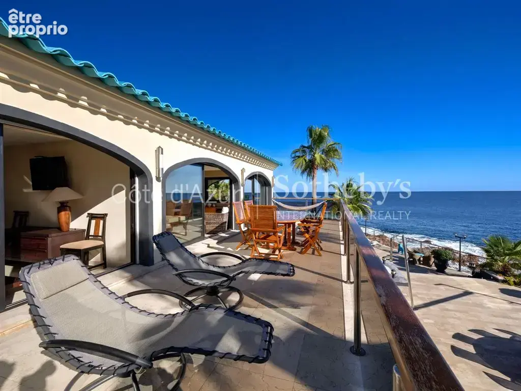 Saint Raphaël Anthéor, villa contemporaine pieds dans l’eau sur la Corniche d’Or - photo 13