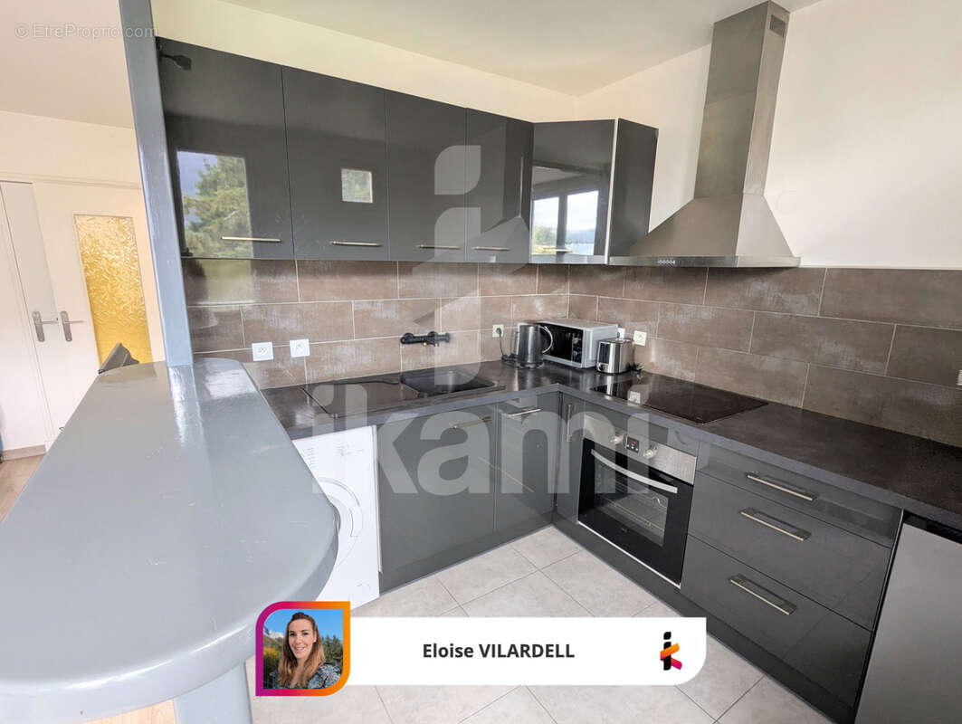 Appartement à FONTAINE