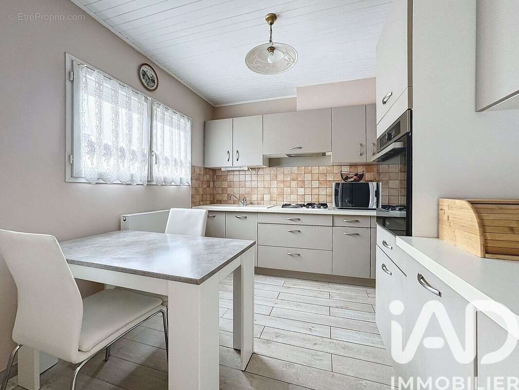 Photo 5 - Maison à TAISSY