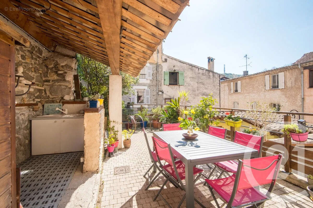 Appartement à VILLENEUVE-LOUBET