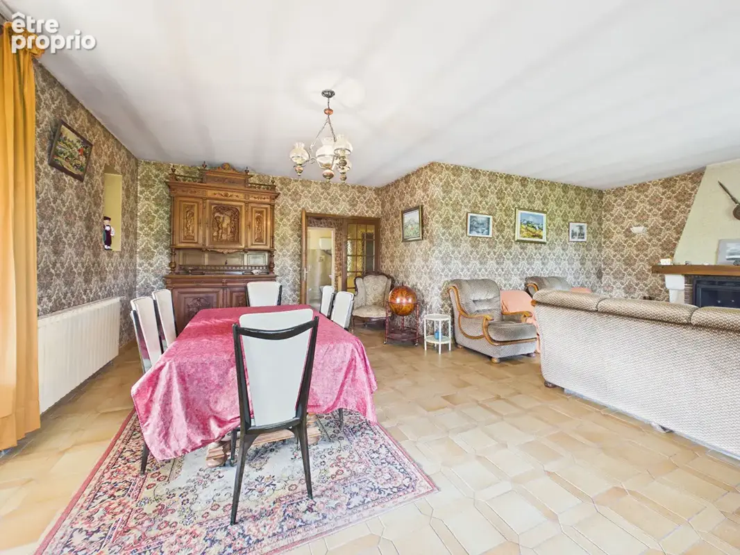 Grande maison familiale à Chomérac. - photo 5