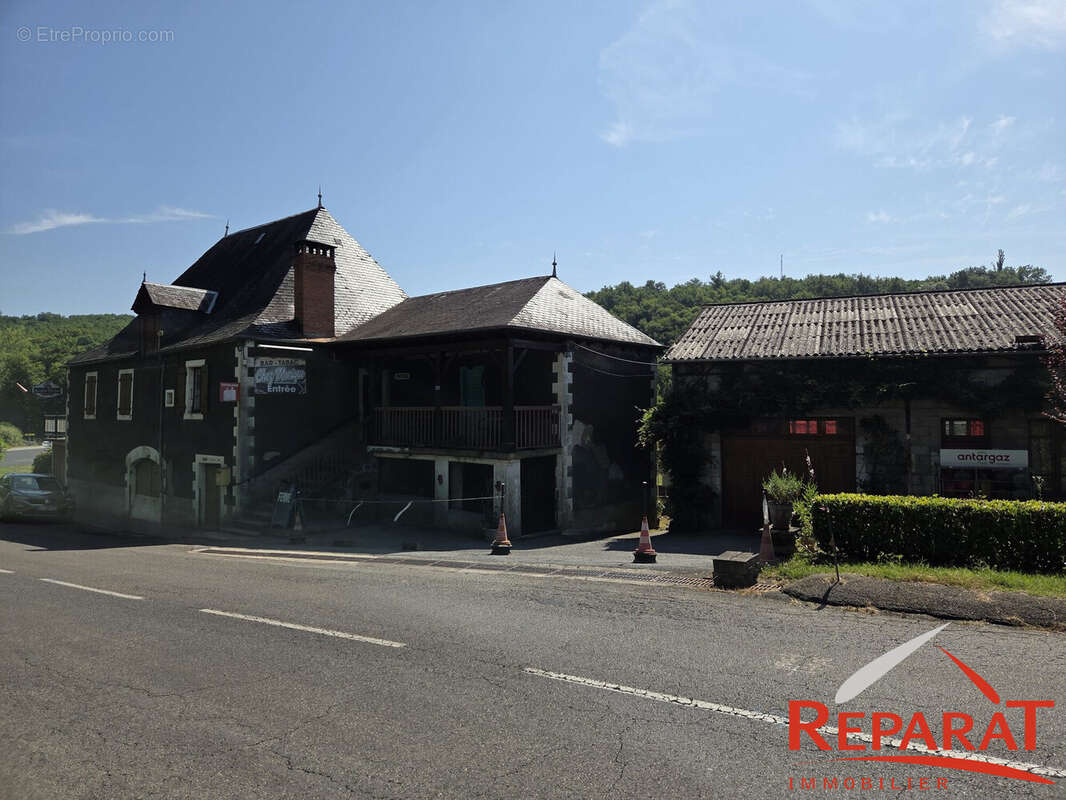 Maison à MARCILLAC-LA-CROZE