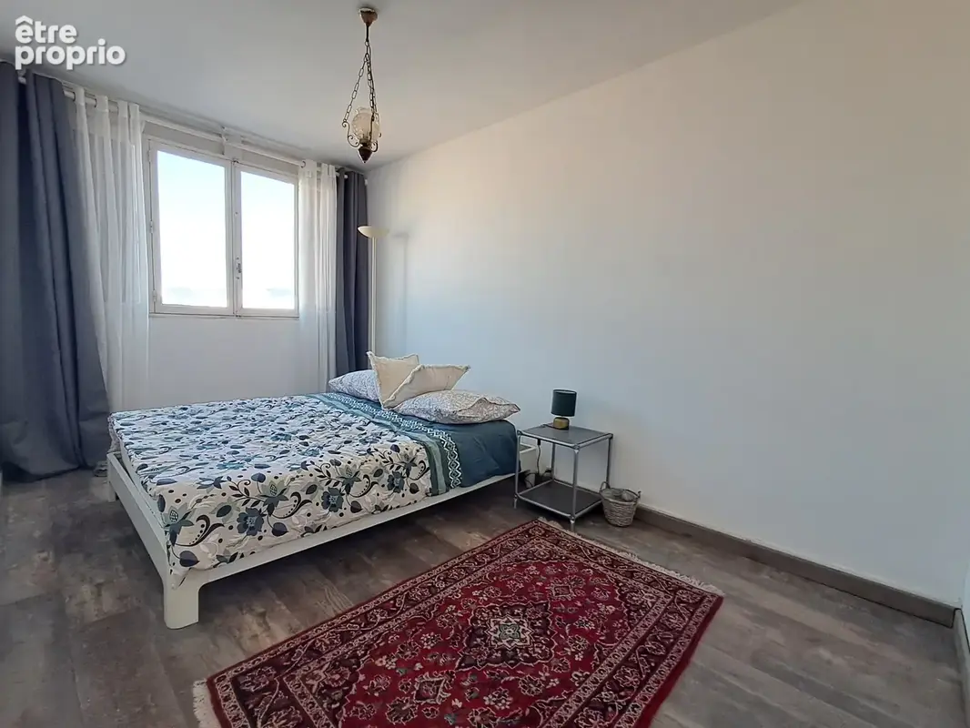 Appartement T4 de 78m2 Li carrez plus très belle errasse de 38m2 à vendre Secteur Camas Marseille 13005 - photo 8
