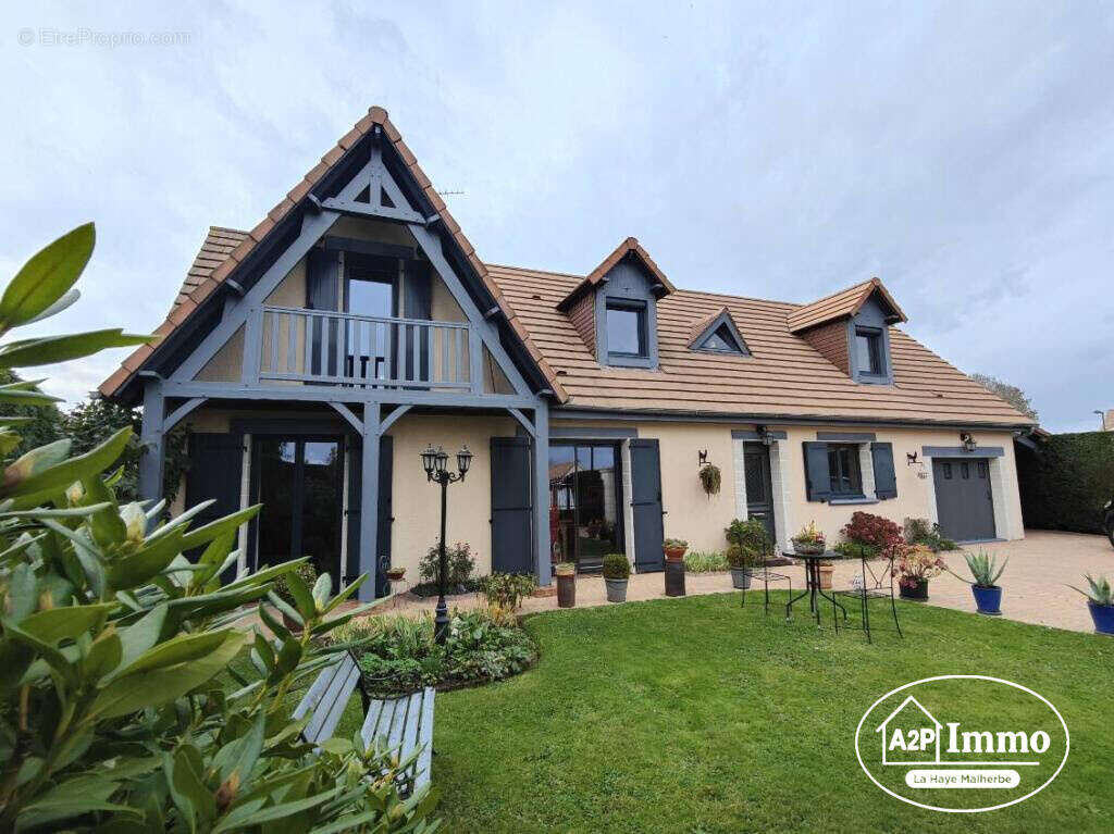 Maison à LE NEUBOURG