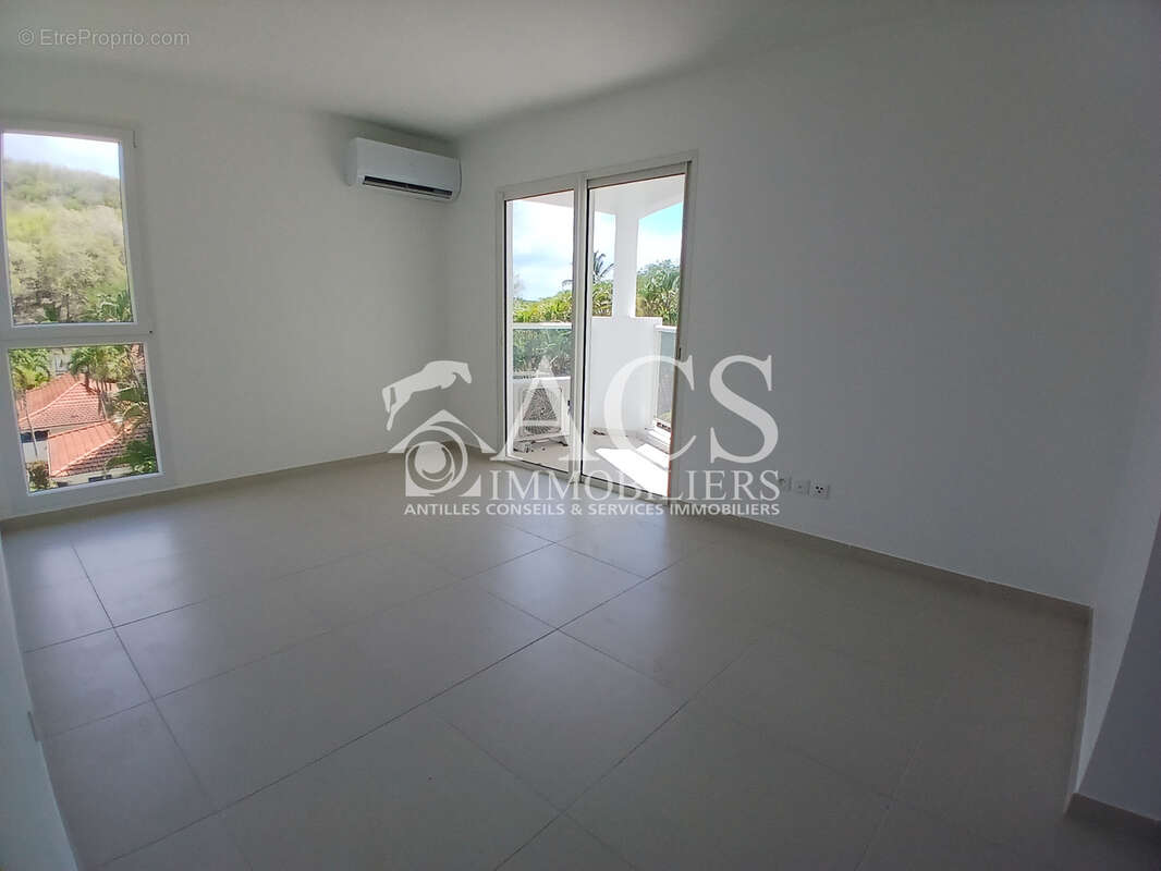 Appartement à LES TROIS-ILETS