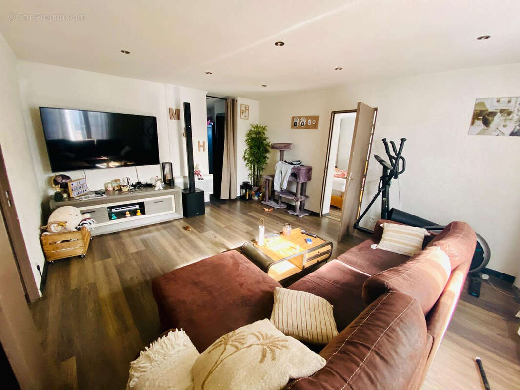 Maison à SAINT-CYPRIEN