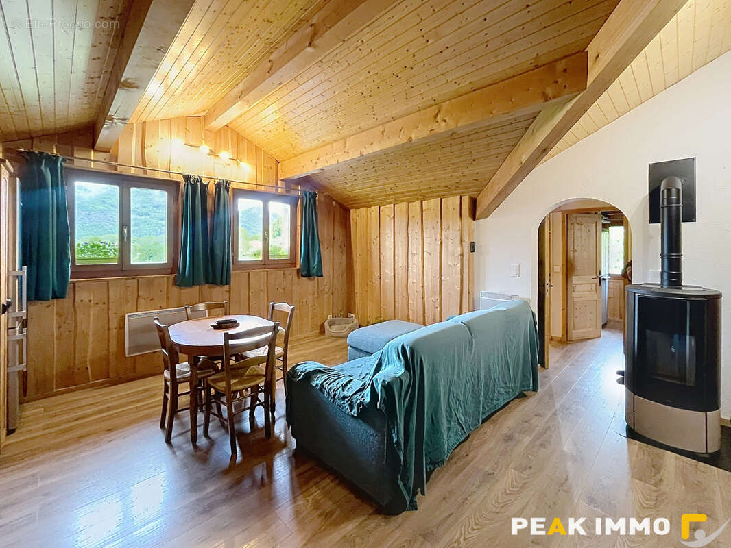 Appartement à MIEUSSY