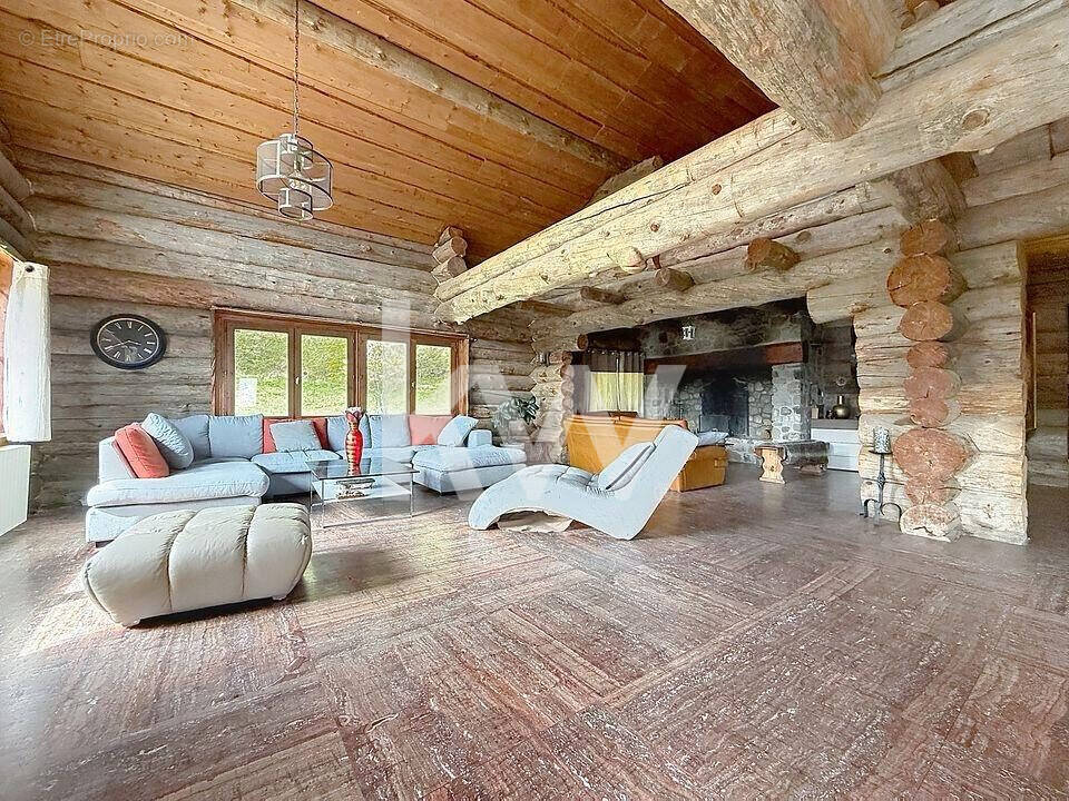 Maison à LE SAPPEY