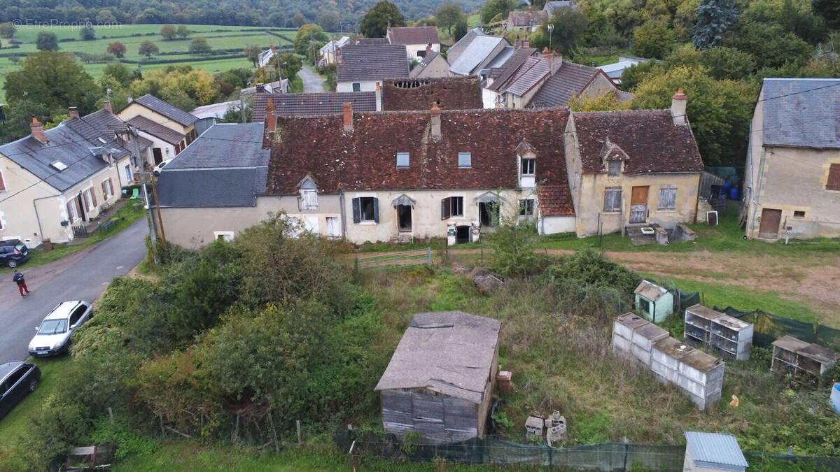 Maison à PREMERY