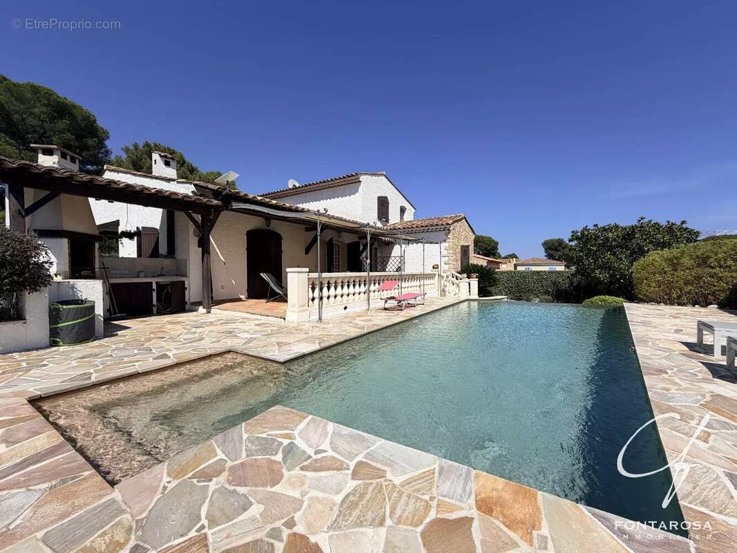 Villa provençale avec piscine à Boulouris, Saint-Raphaël - photo 4