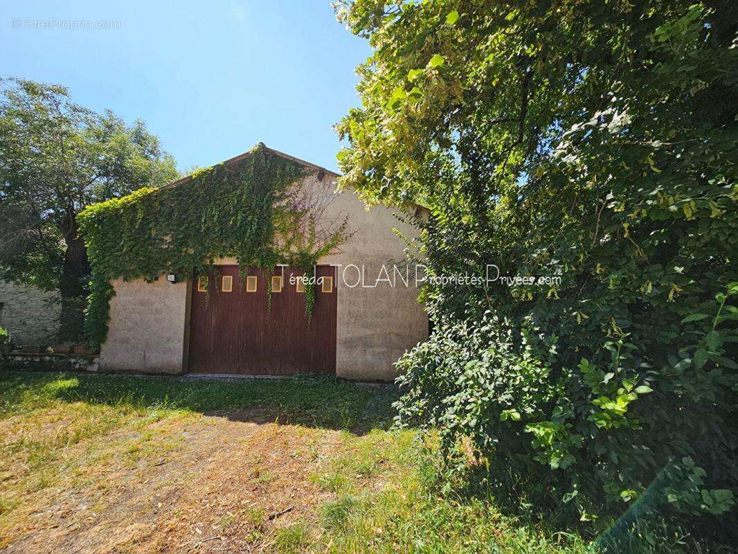 Maison à LAROQUE-TIMBAUT