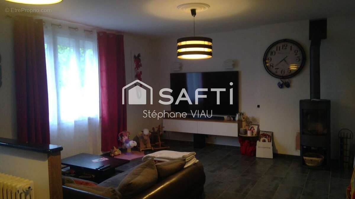 Photo 6 - Maison à NUEIL-LES-AUBIERS