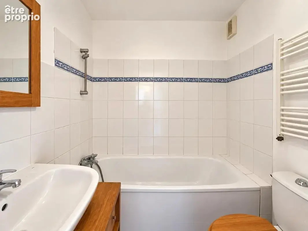 Appartement de 4 pièces de 74 m² situé à Chessy - photo 13