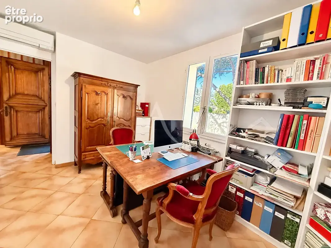 Paulhan maison avec dépendance sur 2400m2 avec piscine - photo 7