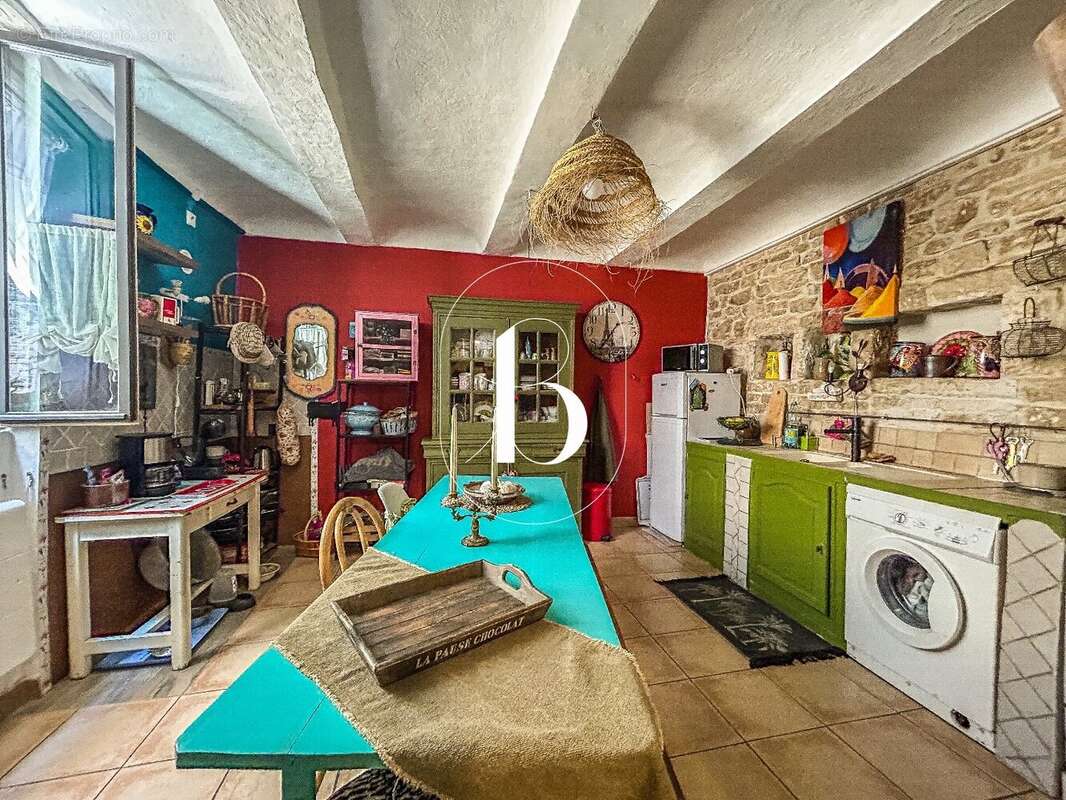 Maison à BARJAC