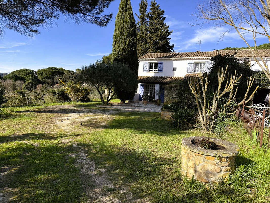 Maison à BAGNOLS-SUR-CEZE