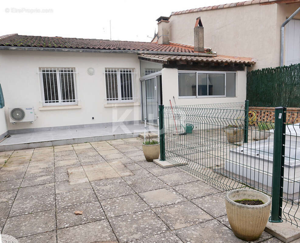 Appartement à PERTUIS