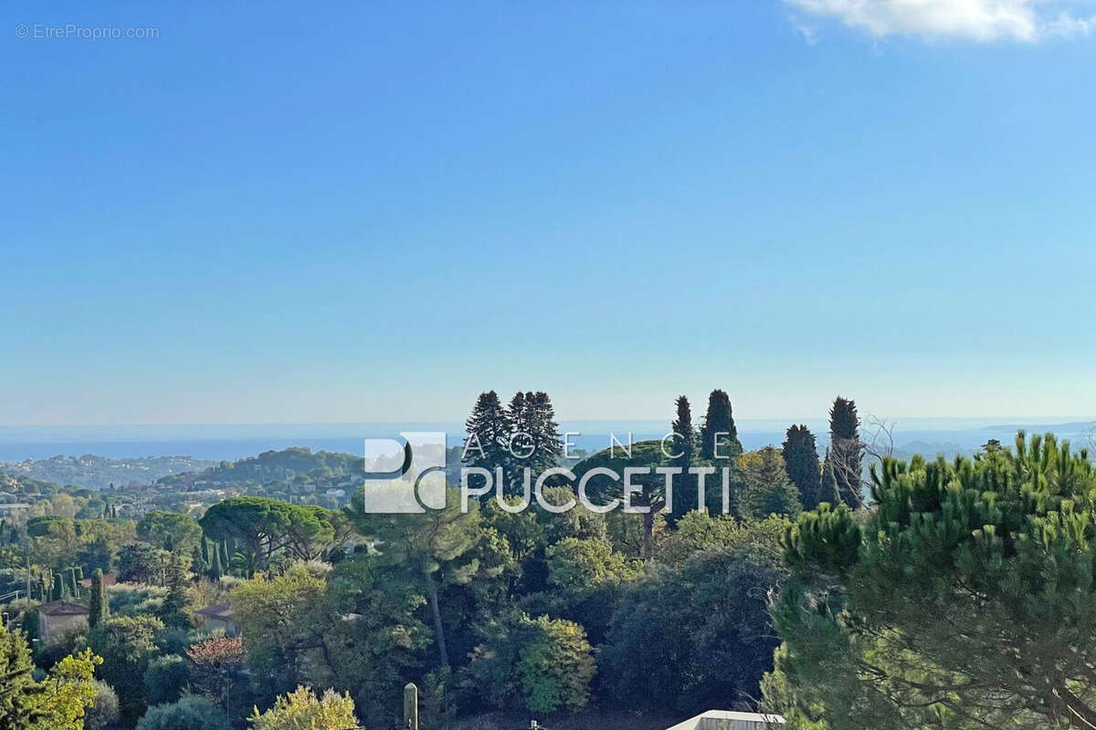 Appartement à VENCE