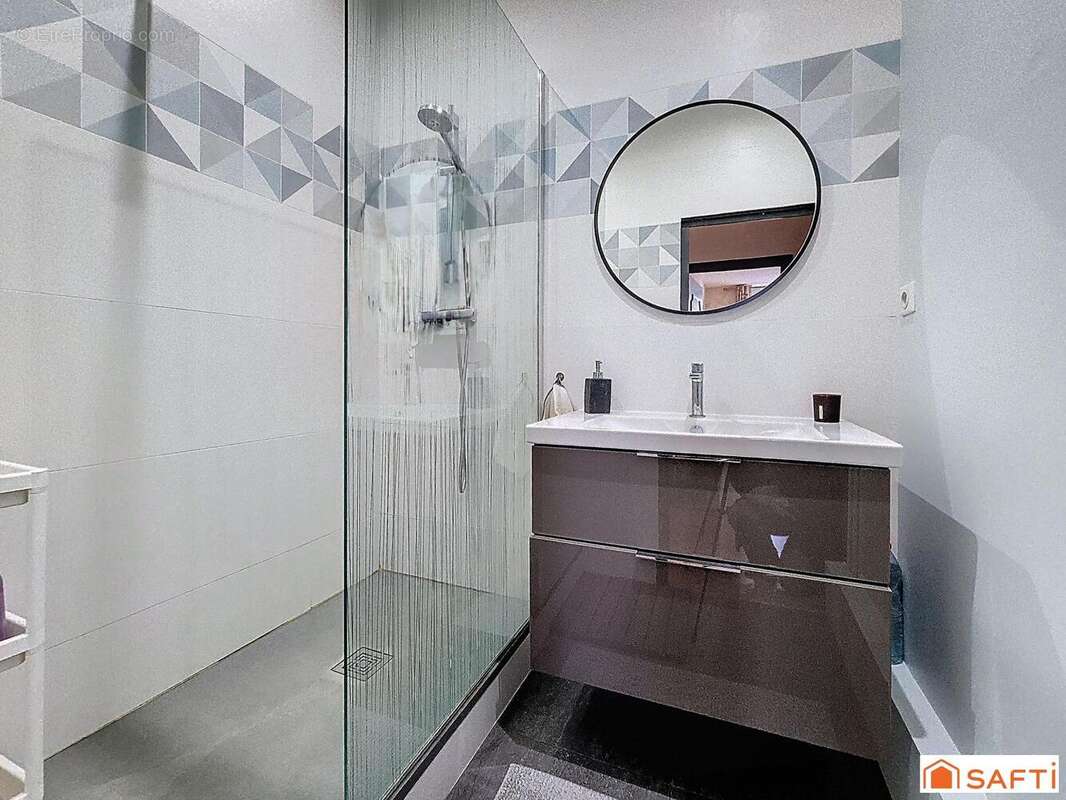 Photo 7 - Appartement à LYON-7E