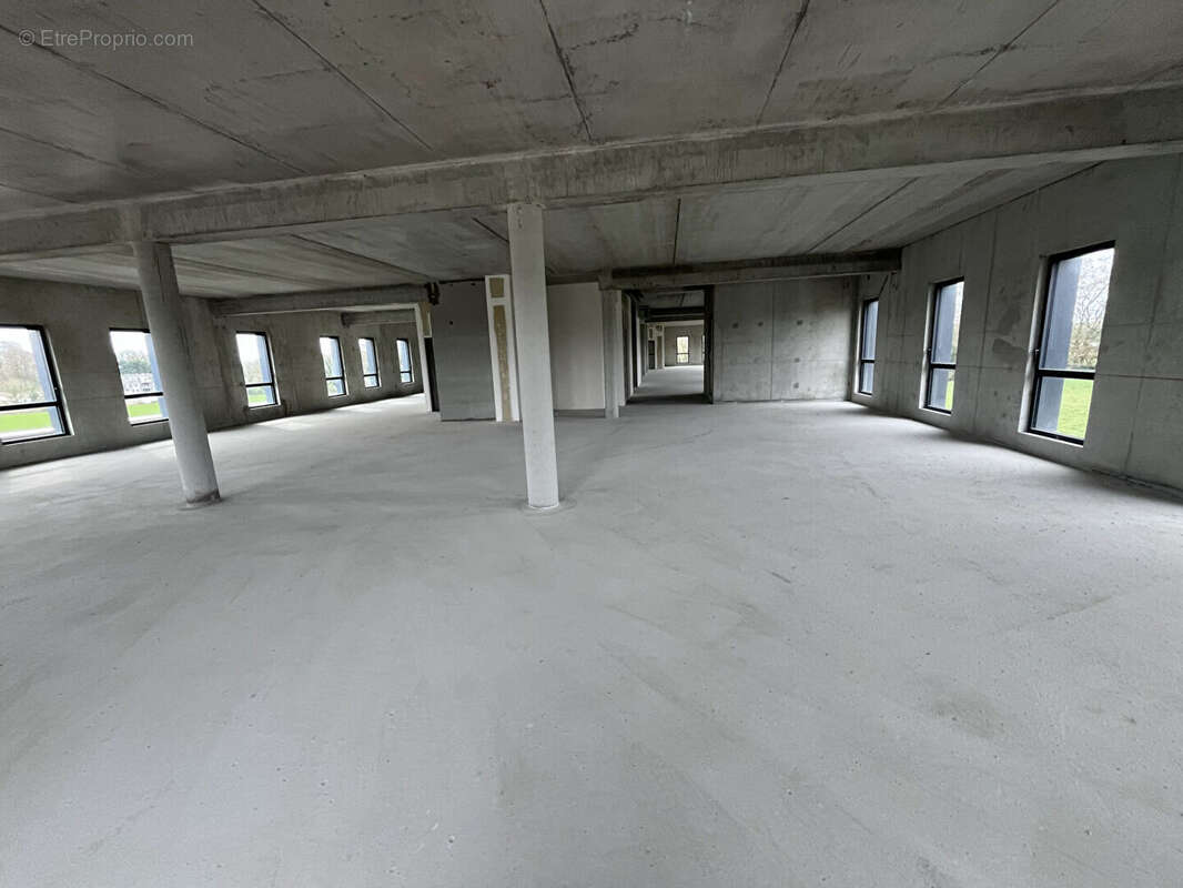 Commerce à GUIPAVAS