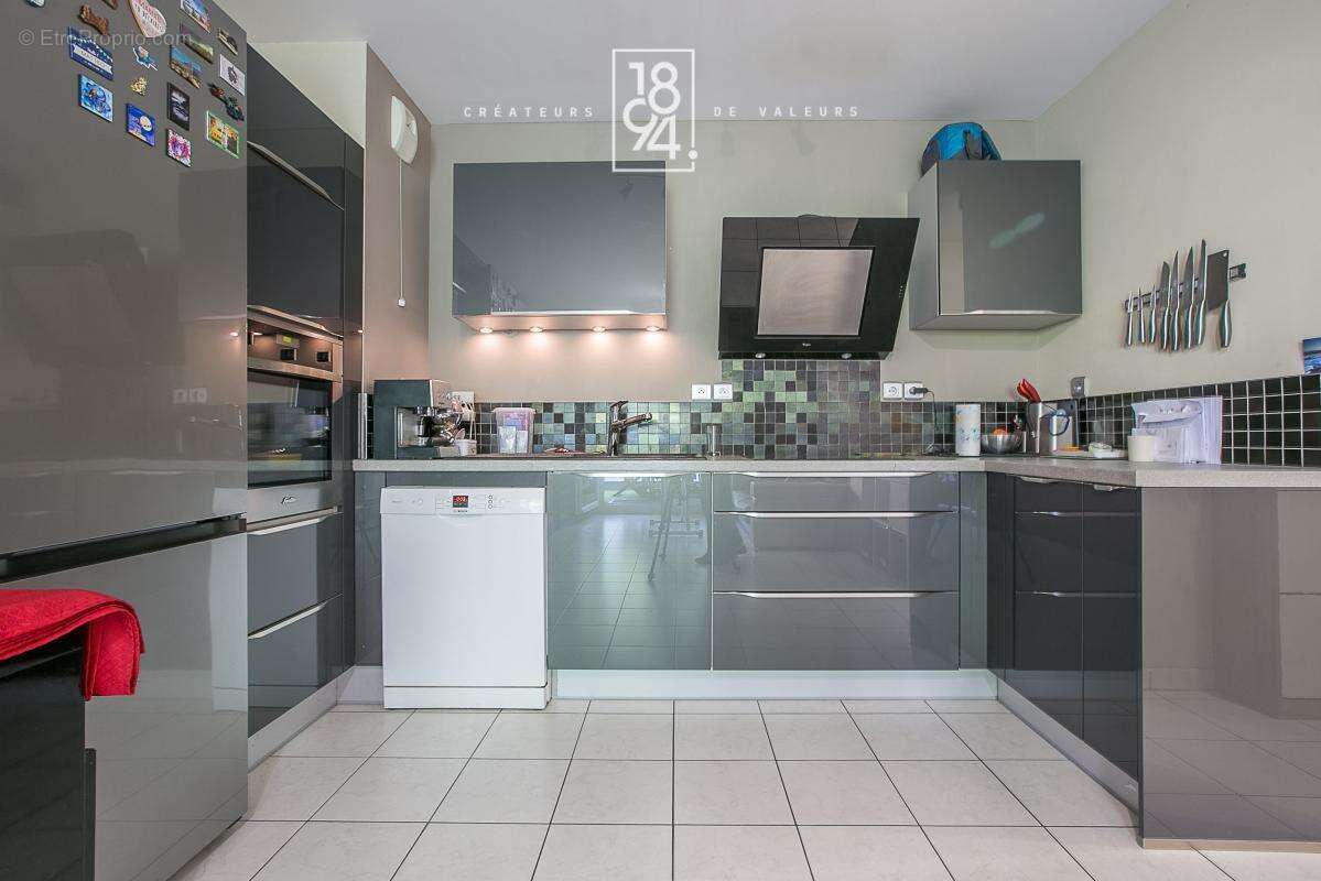 Appartement à MARSEILLE-11E