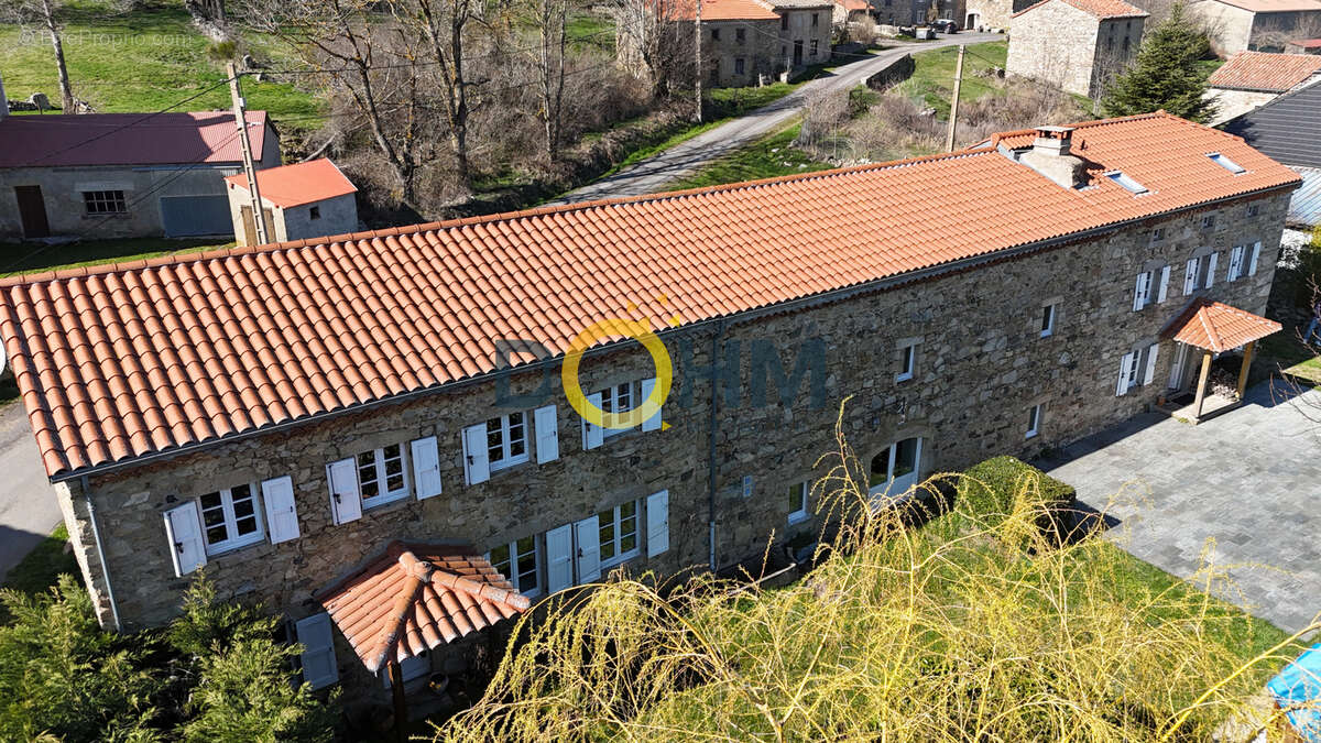 Maison à CRONCE