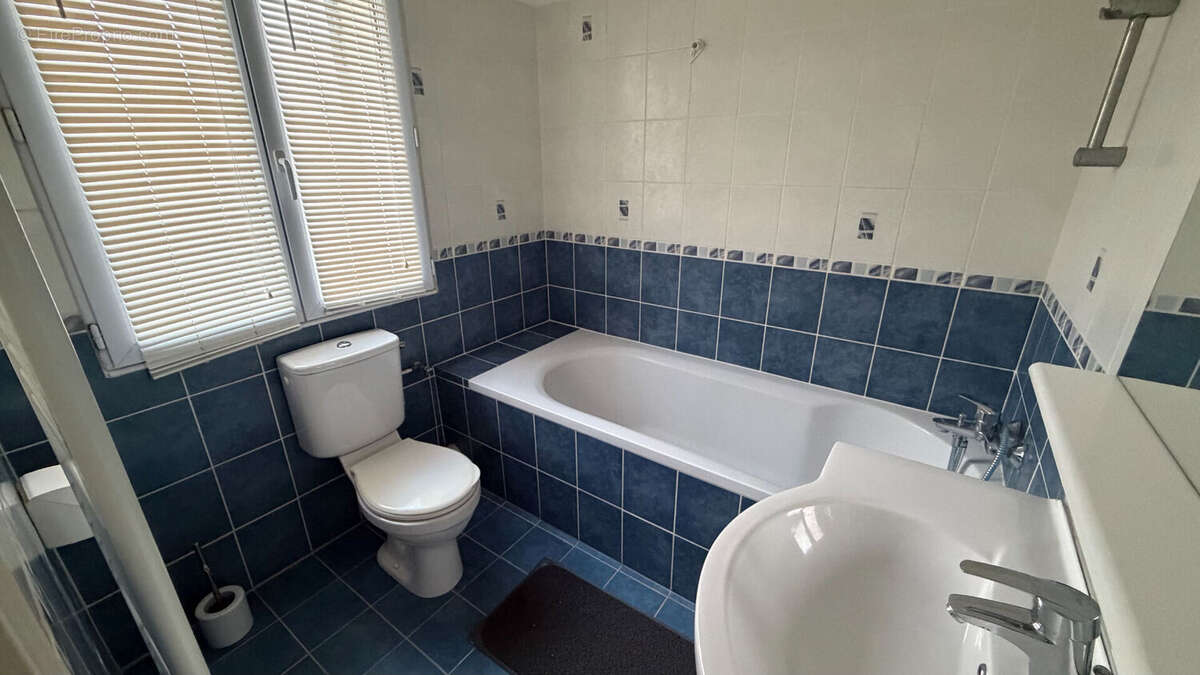 Maison de Maître avec jardin -154 m² - 4 chambres - Vernon - photo 7