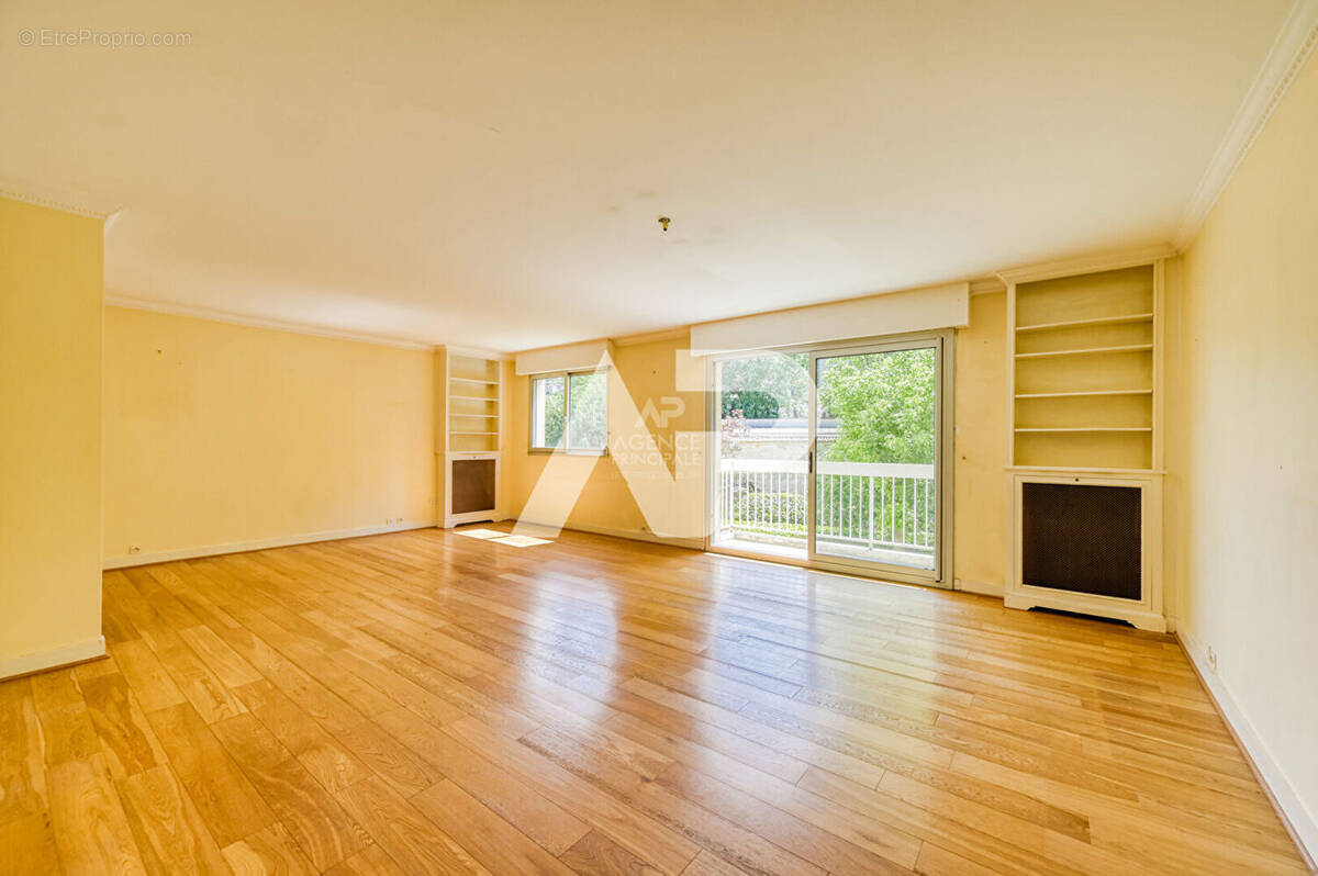 Appartement à SEVRES