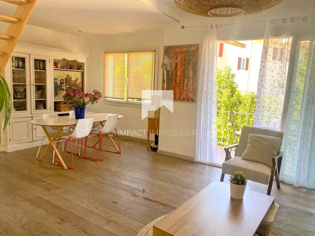 Maison 6 pièces - Hyères - photo 3