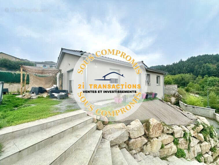 Maison à LA RICAMARIE