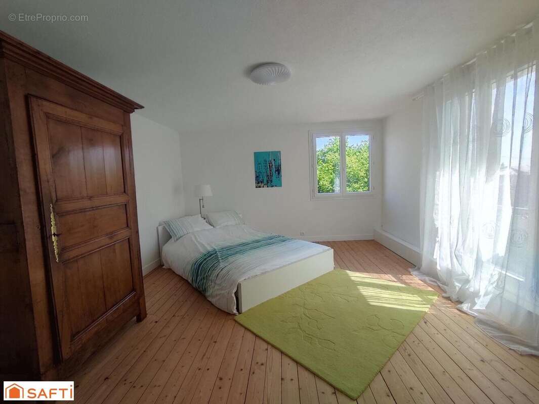 Maison 130 m² à Boissy-Mauvoisin  - photo 9