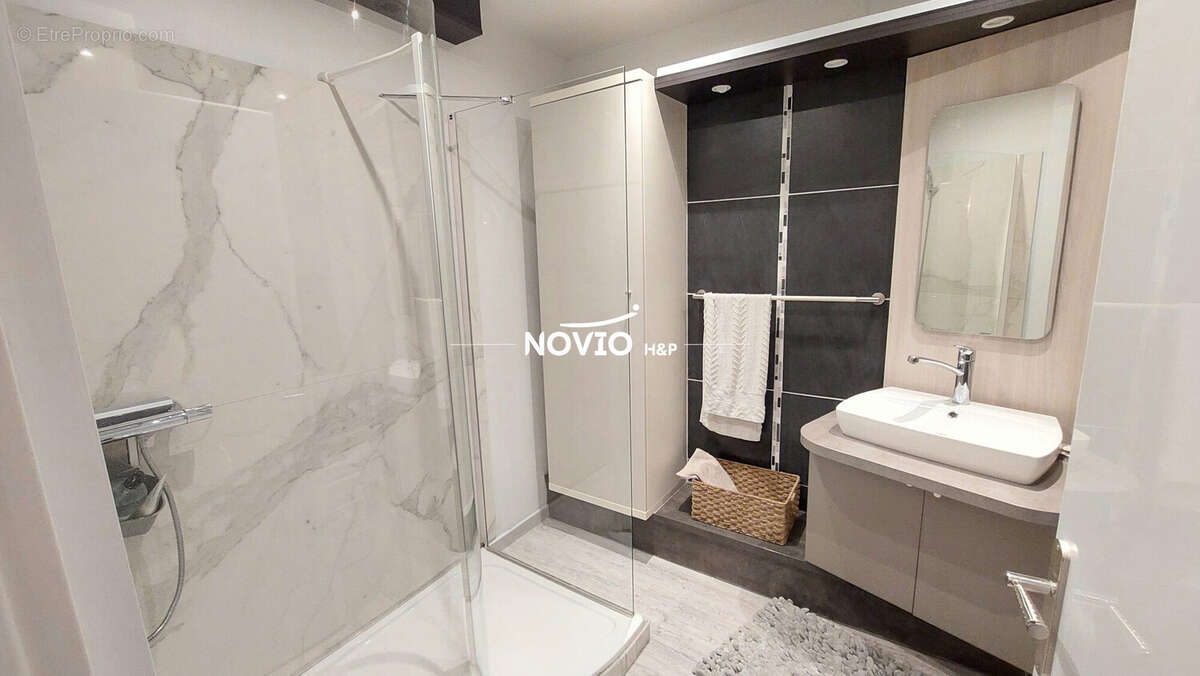 Appartement 128 m² à Chatellerault  - photo 9