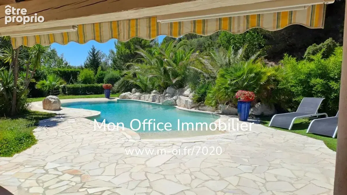 Référence : 7020-VCL - Maison sur 1 hectare avec jardin paysager au Montaiguet - 13590 MEYREUIL - photo 15