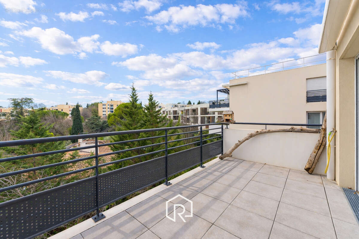 Appartement à MARSEILLE-12E