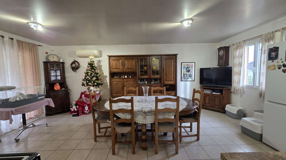 Maison à CHARVIEU-CHAVAGNEUX