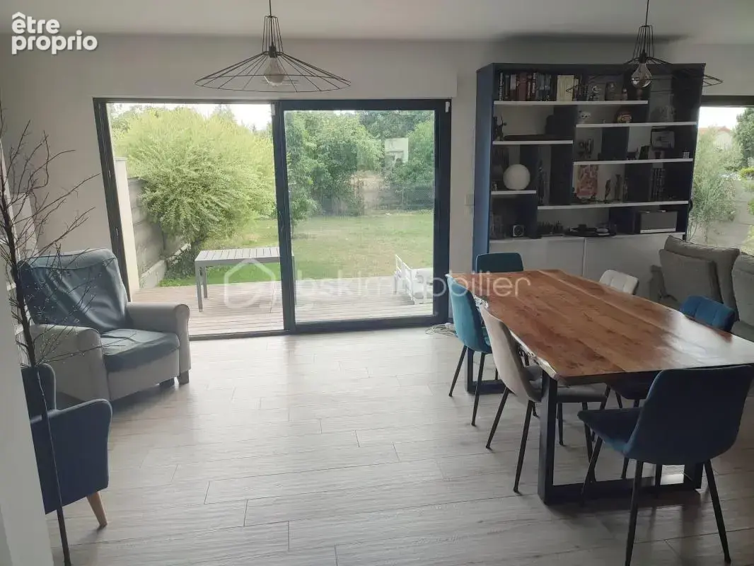 Maison à CARRIERES-SUR-SEINE