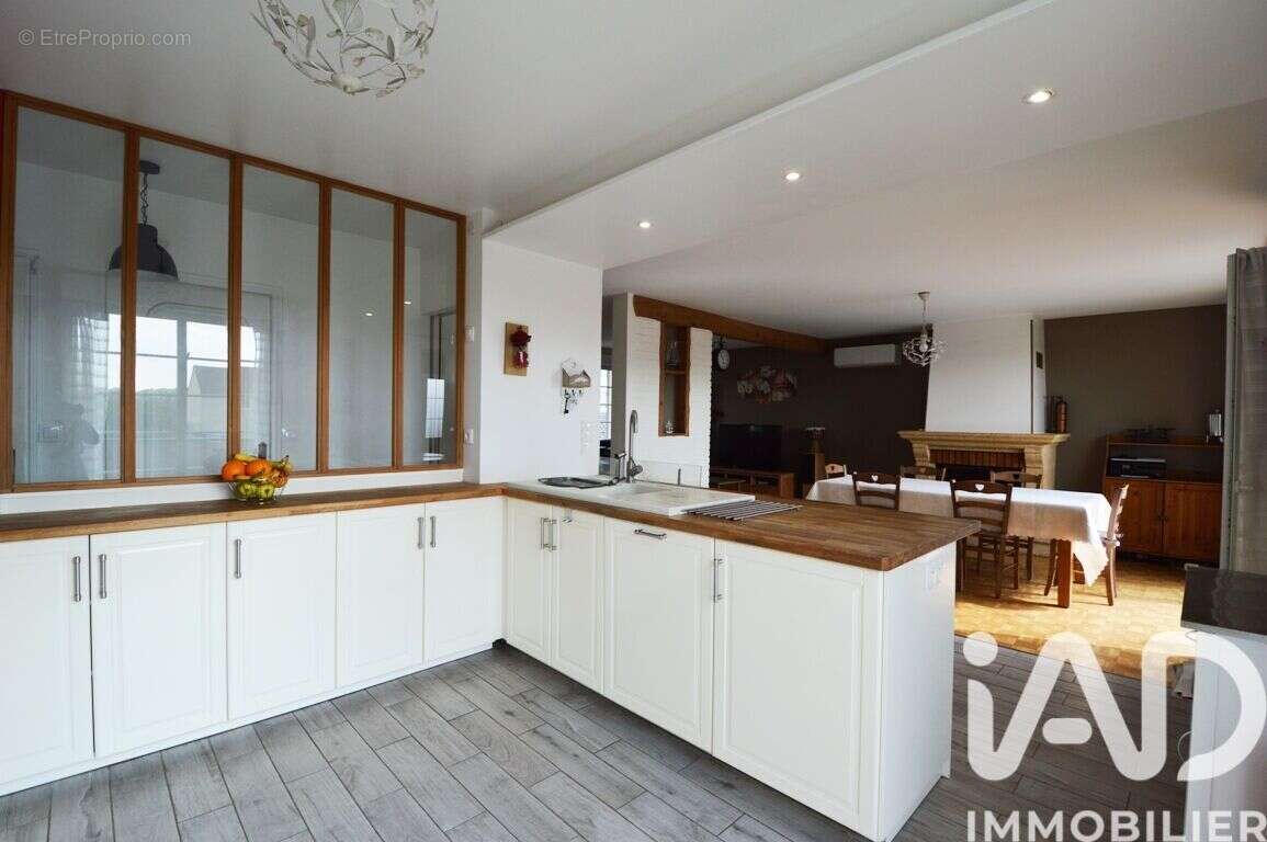 Photo 8 - Maison à COUBERT