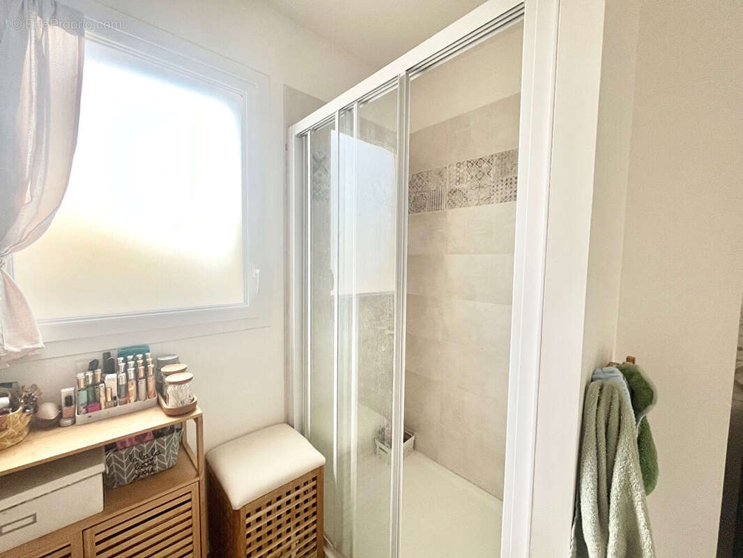 Appartement à BIEVILLE-BEUVILLE