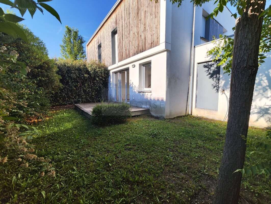 Maison familiale T5 duplex  97 m²  Jardin, terrasse, garage  Balma - photo 22