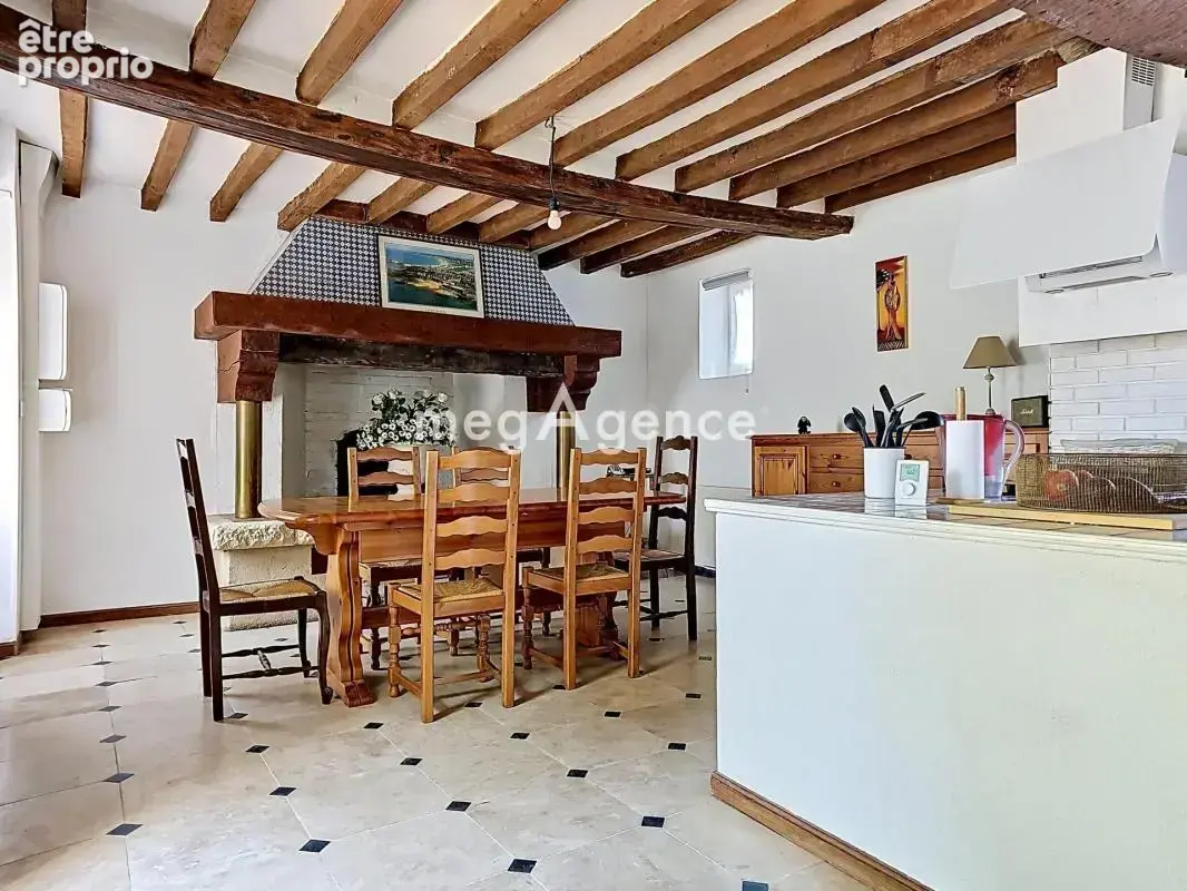 Longere authentique renovee 148 m² - photo 15