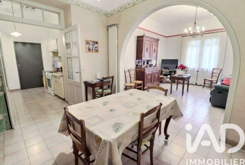 Photo 2 - Maison à EYRAGUES