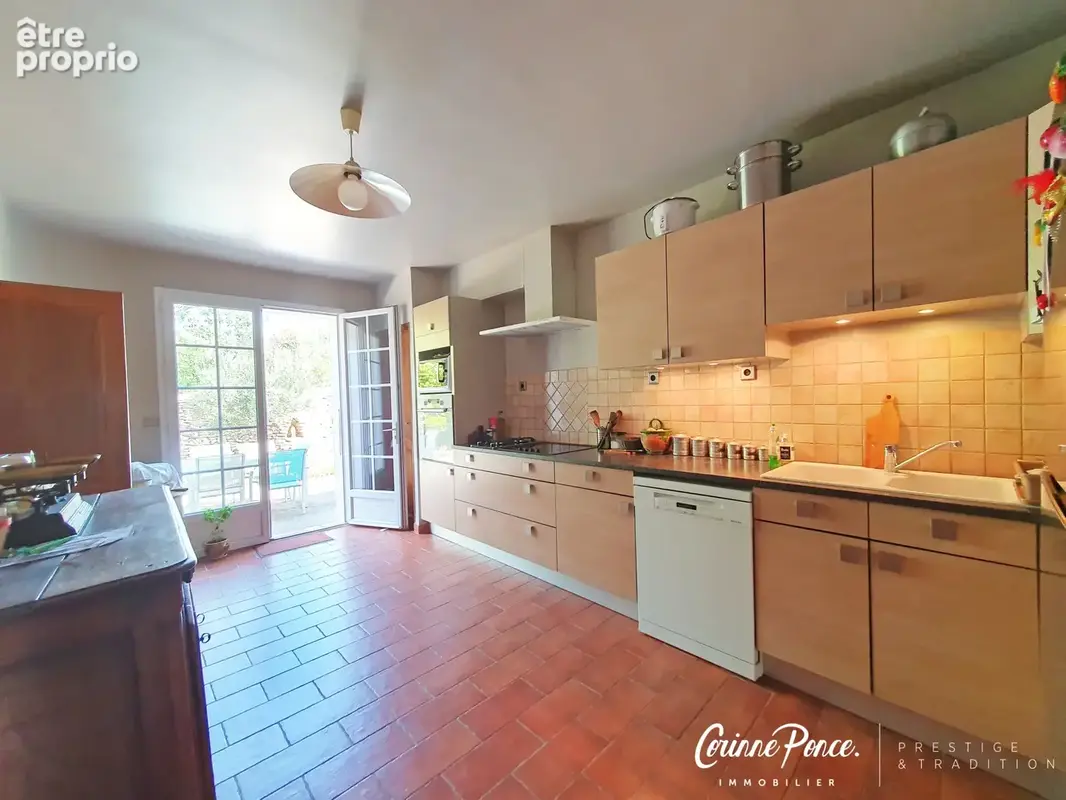 Nîmes Cigale propriété de caractère avec Mazet Corinne Ponce immobilier - photo 10