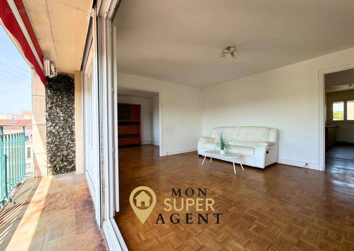 Appartement à MELUN