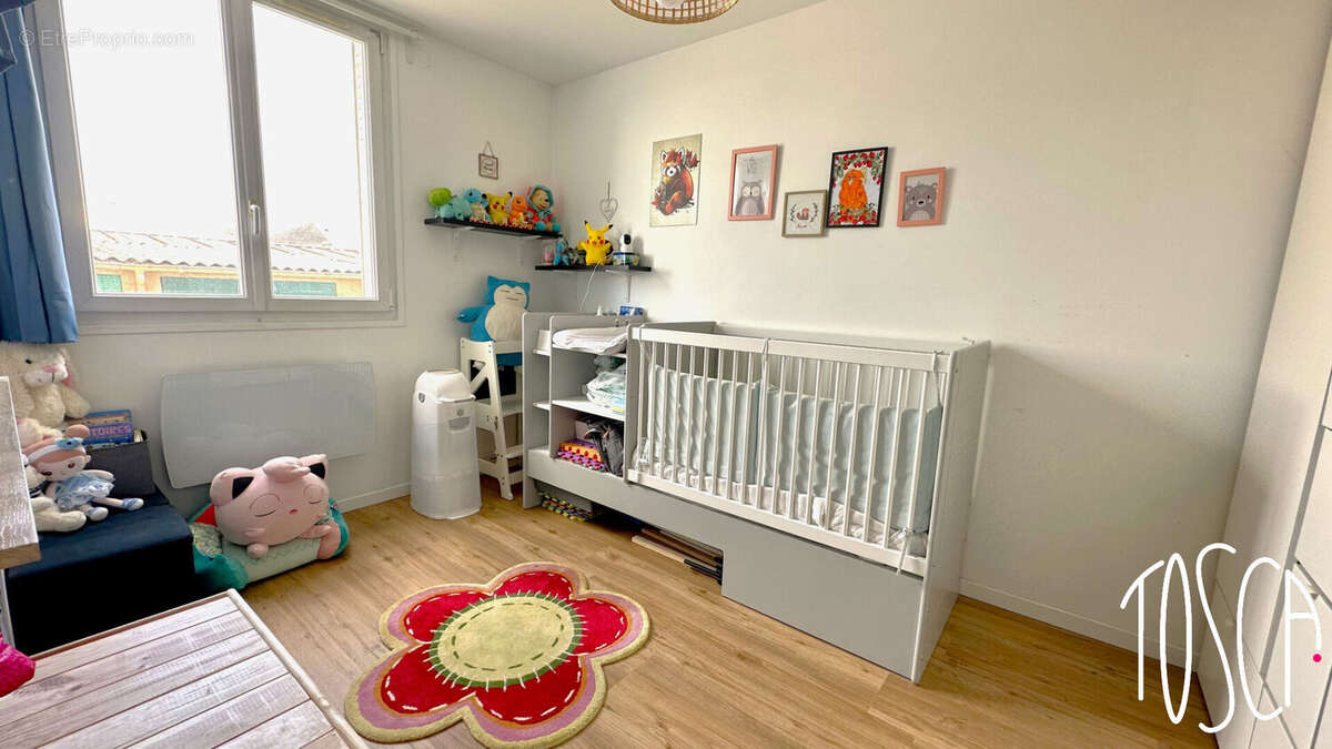 Appartement à THIAIS