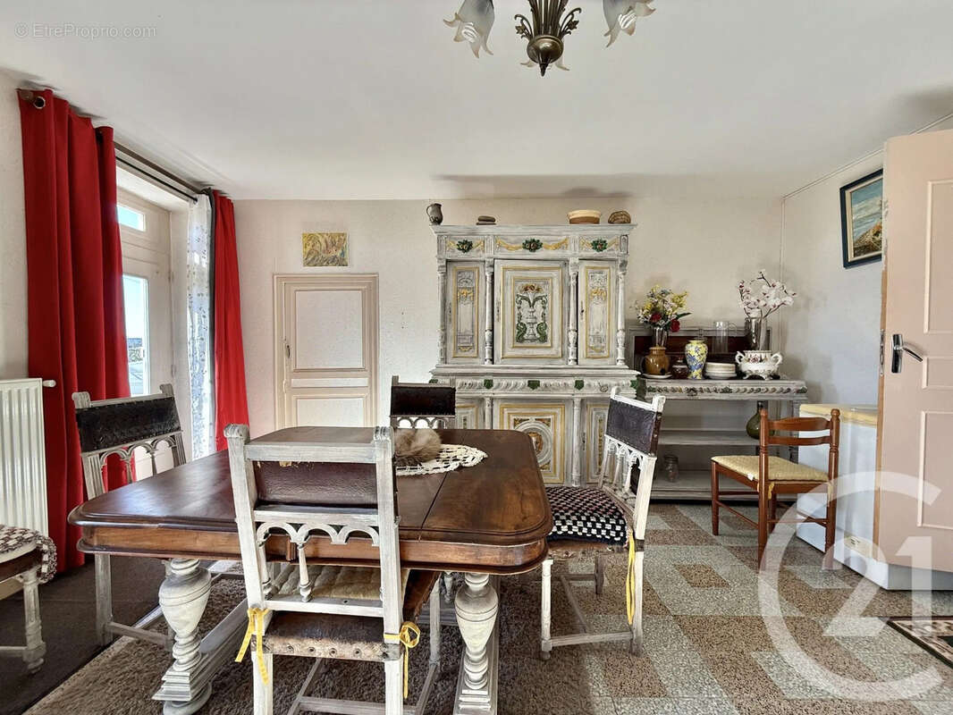 Maison à BOURBON-L'ARCHAMBAULT